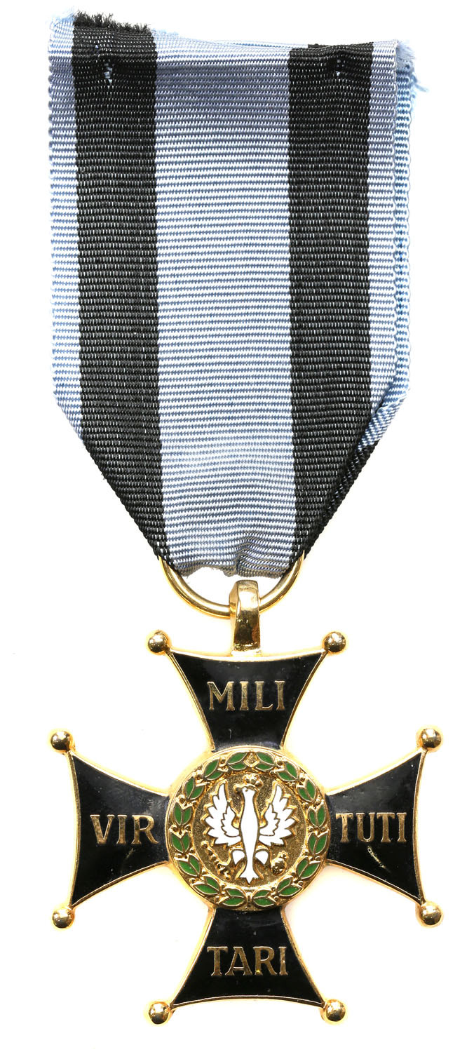 Krzyż Orderu Virtuti Militari - Współczesny